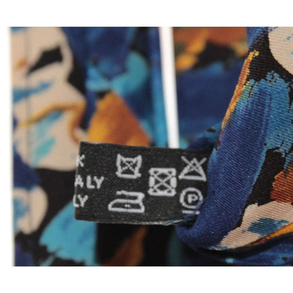 Italo Ferretti NWT Neck Tie in Blue / Multicolor Abstract Print 100% Silk
